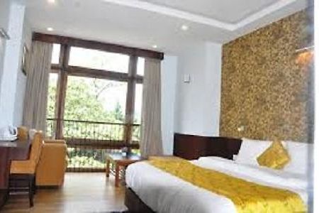 גנגטוק The Golden Crest Hotel מראה חיצוני תמונה